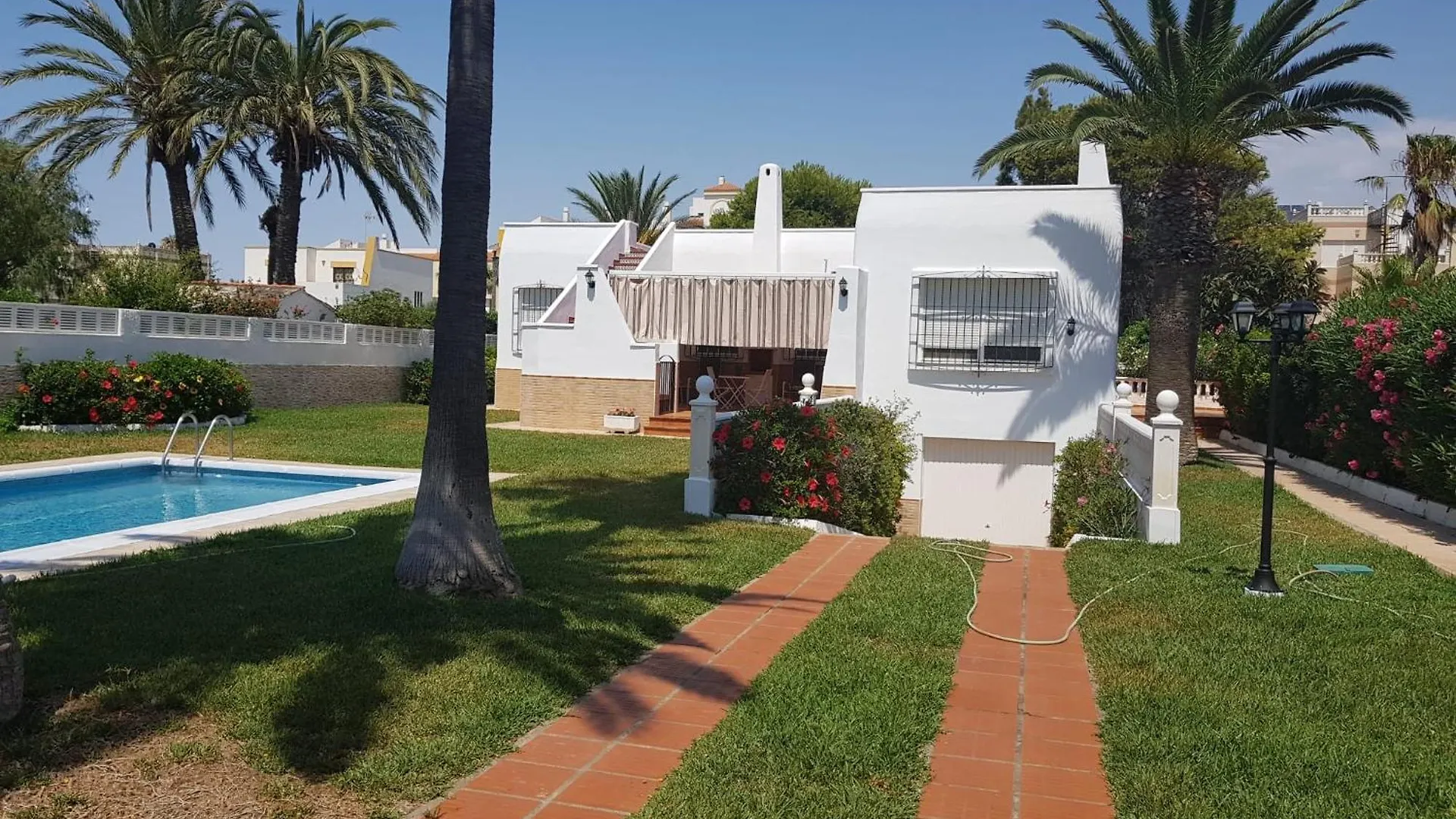 Tuguest Chalet Roquetas Roquetas de Mar Holiday home